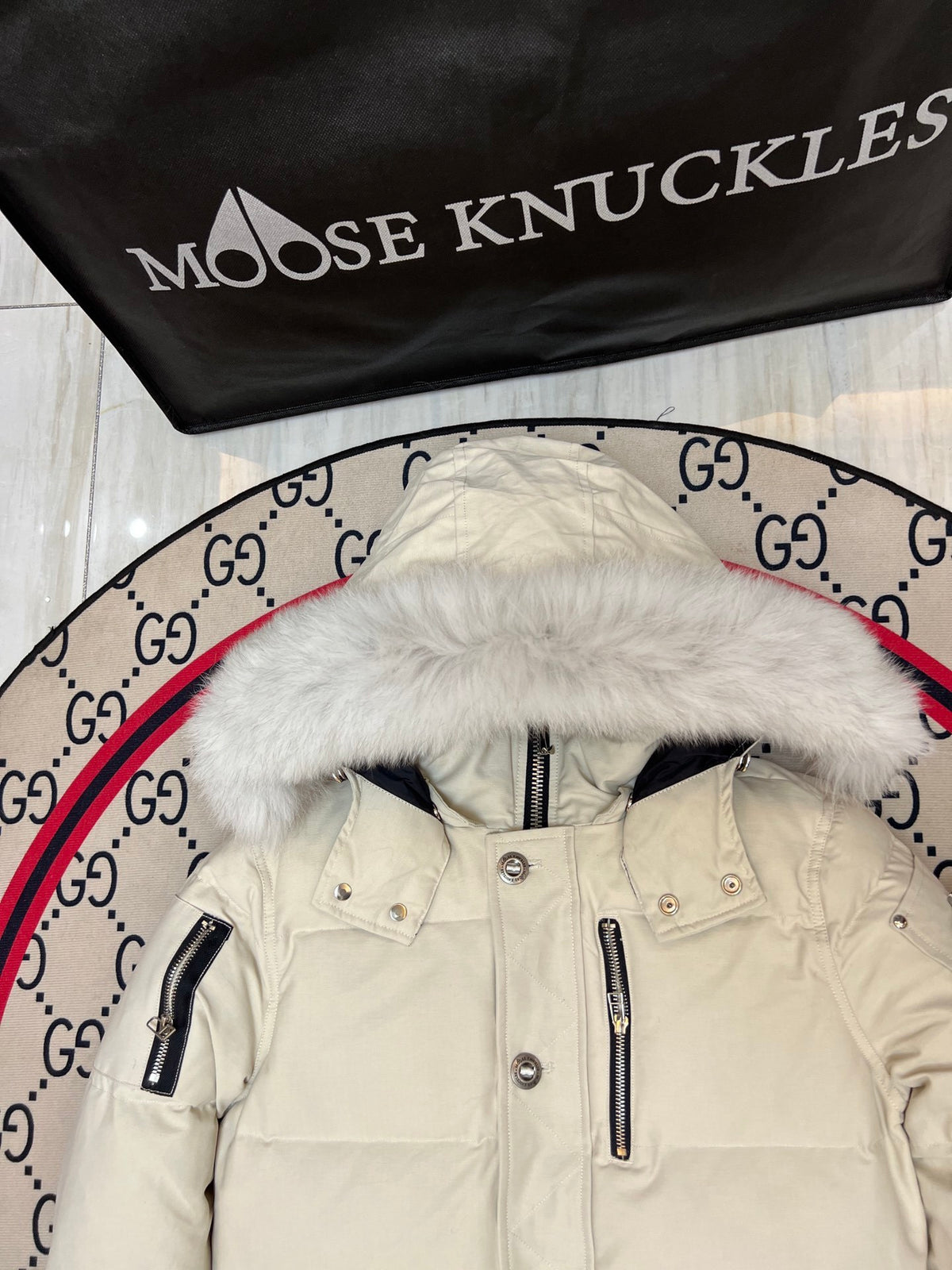 Moose Knuckles Ivory White Fur-Trim Hooded Quilted Jacket