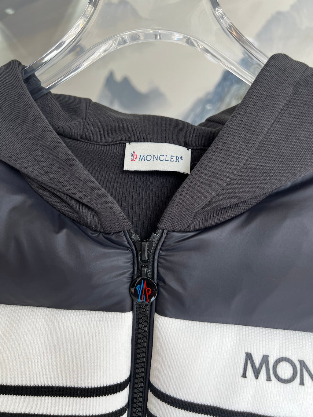 Moncler Black Logo-Stripe Quilted-Front Hooded Jacket