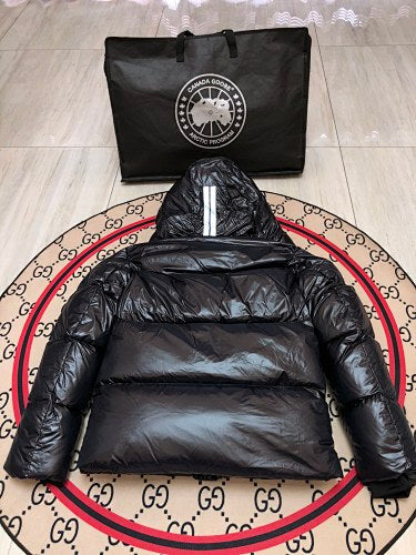 Canada Goose Black Glossy Black-Badge Hooded Puffer Jacket