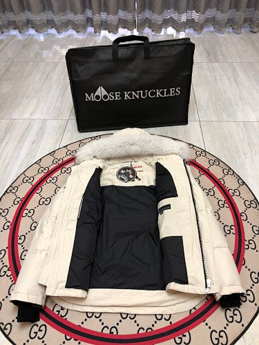 Moose Knuckles Ivory White Fur-Trim Hooded Quilted Jacket