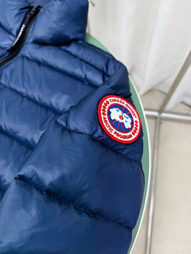Canada Goose Navy Blue Contrast-Zip Stand-Collar Puffer Jacket