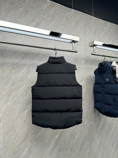 Canada Goose Black Tonal-Badge Stand-Collar Puffer Vest