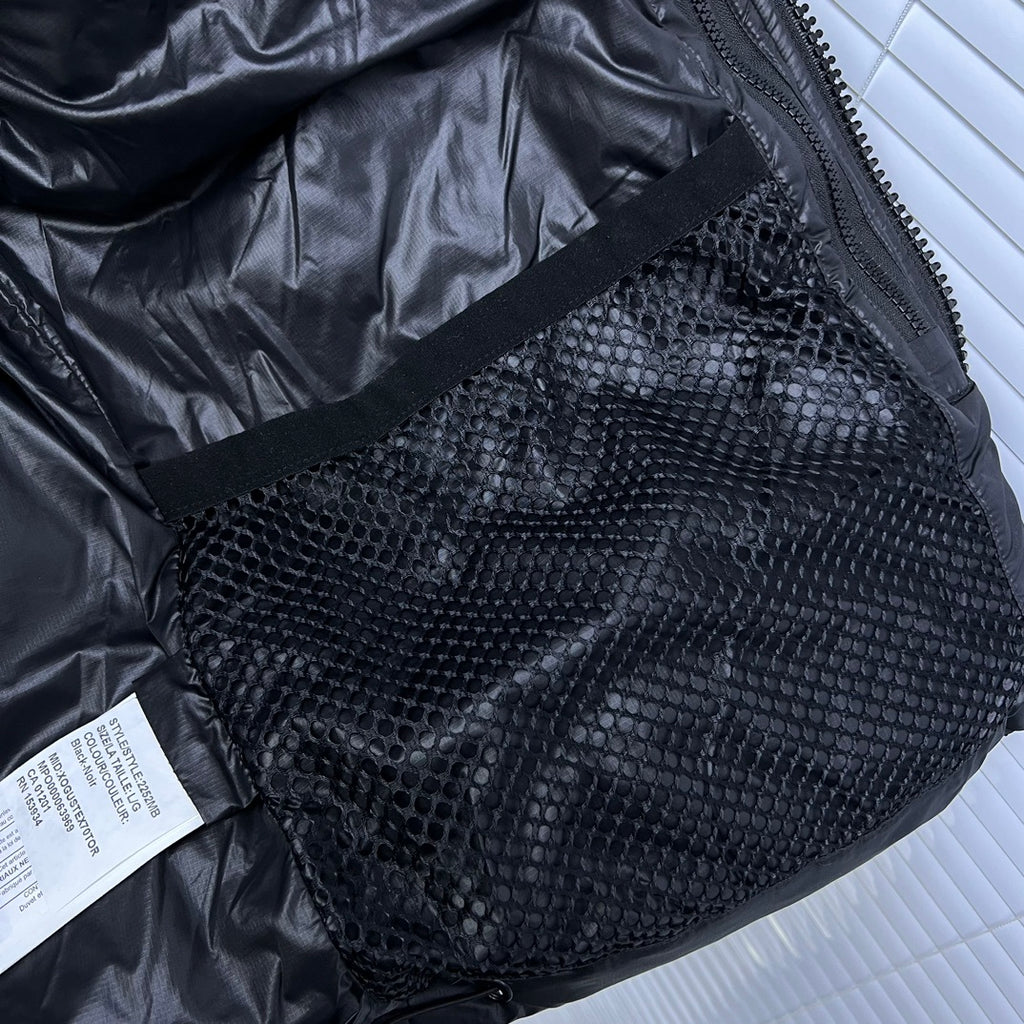 Canada Goose Black Color-Logo Hooded Quilted Puffer Jacket