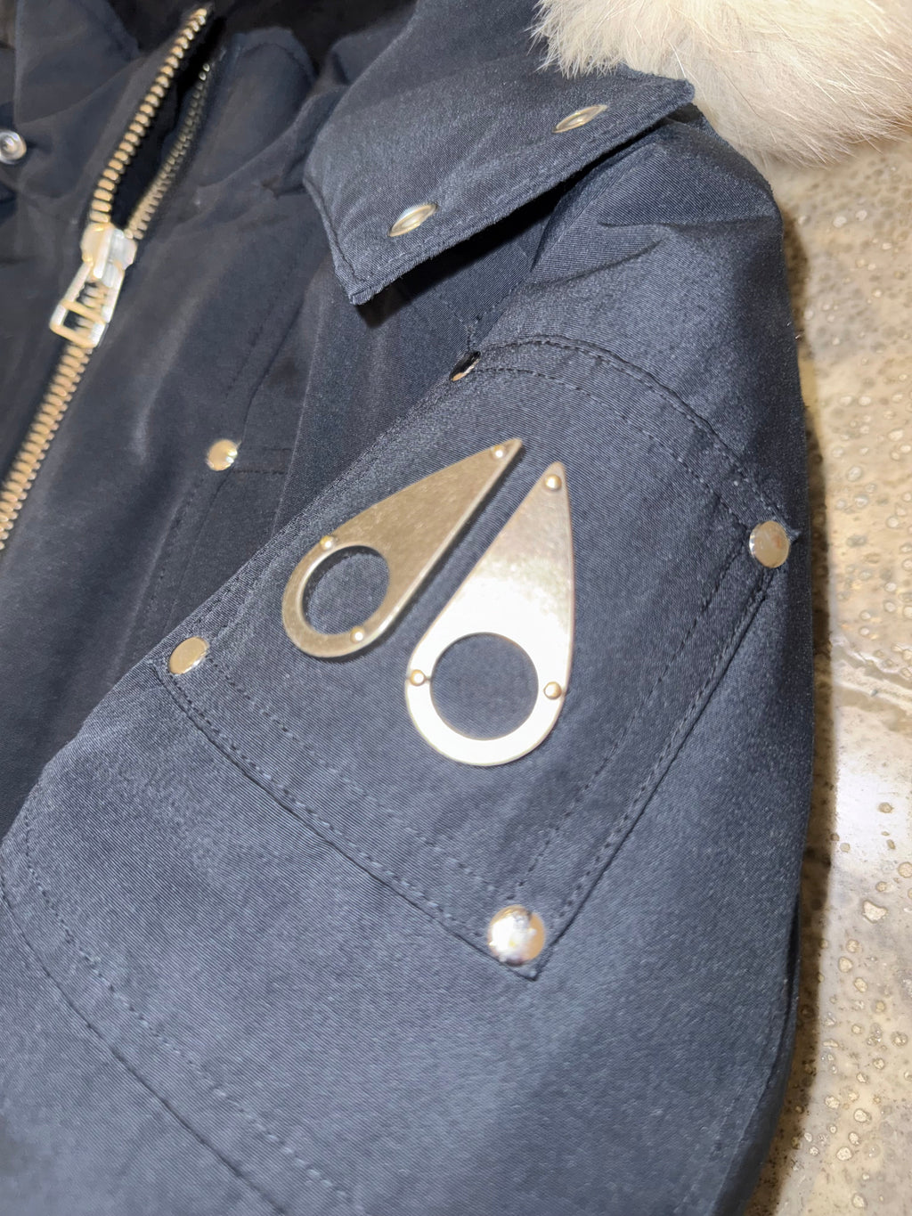 Moose Knuckles Navy Blue White-Trim Snap-Detail Bomber Jacket