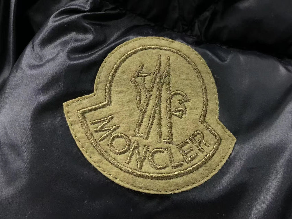 Moncler Black Olive-Badge Stand-Collar Puffer Jacket