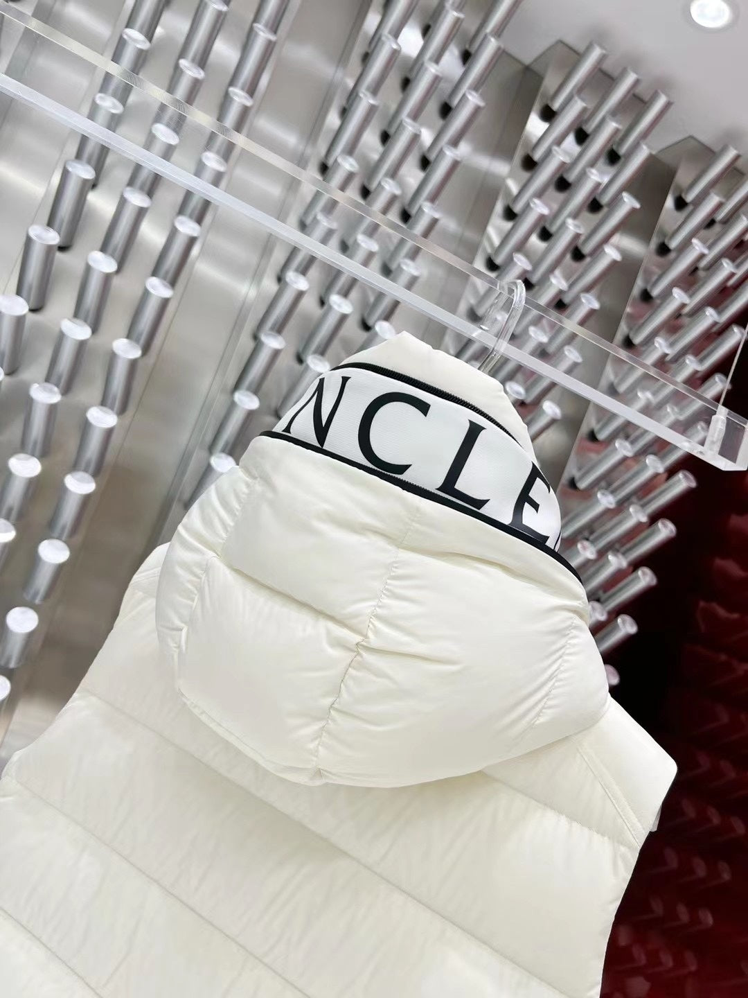 Moncler Ivory White Logo-Trim Hooded Puffer Vest