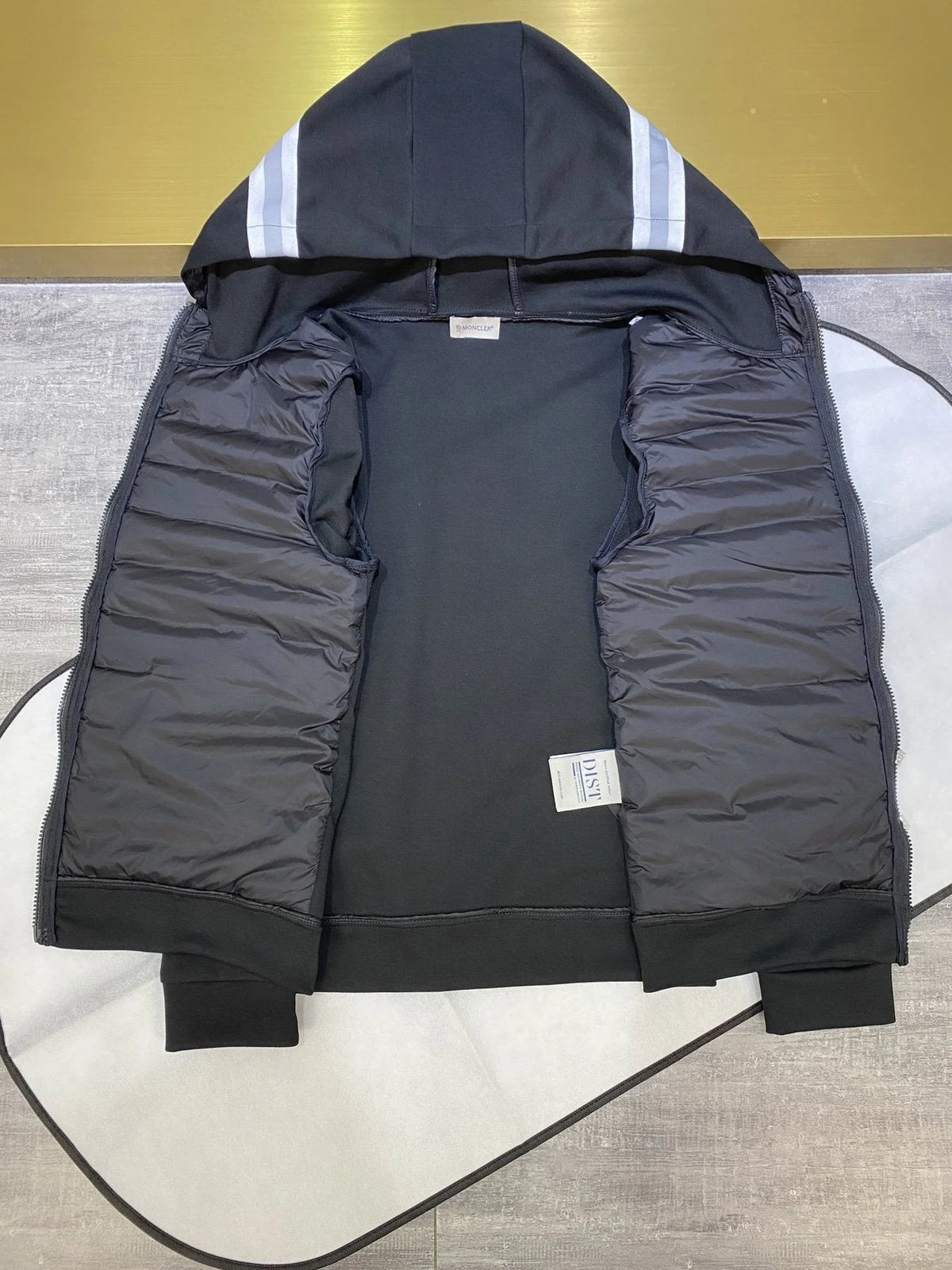 Moncler Black Stripe-Hood Quilted-Front Hybrid Jacket