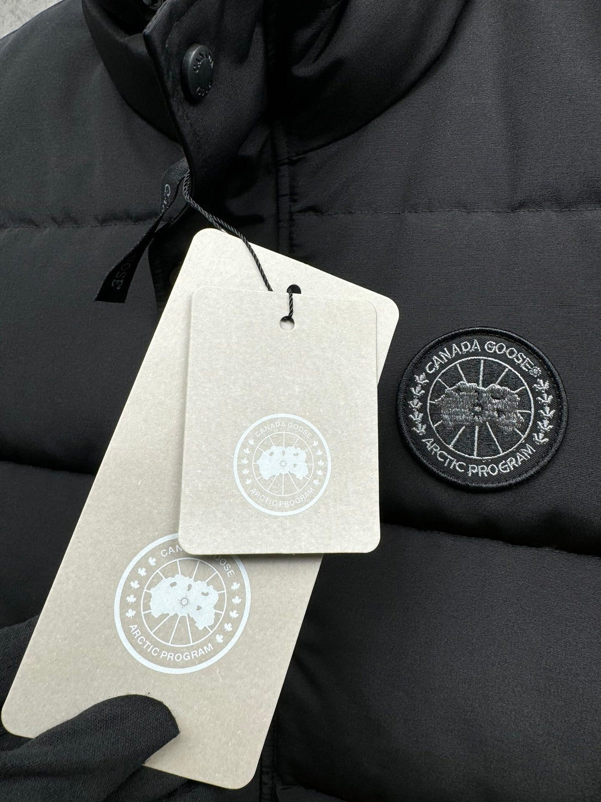Canada Goose Black Tonal-Badge Stand-Collar Puffer Vest