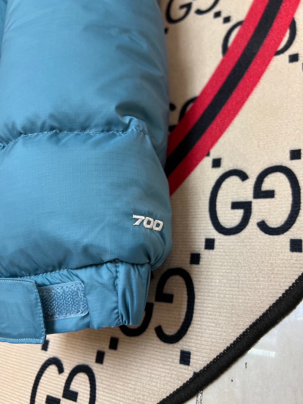 The North Face Teal Blue Color-Block Stand-Collar Puffer Jacket