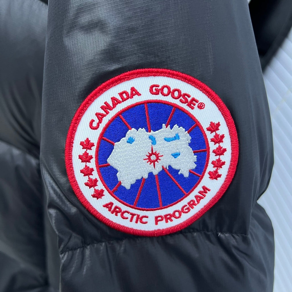 Canada Goose Black Color-Logo Hooded Quilted Puffer Jacket