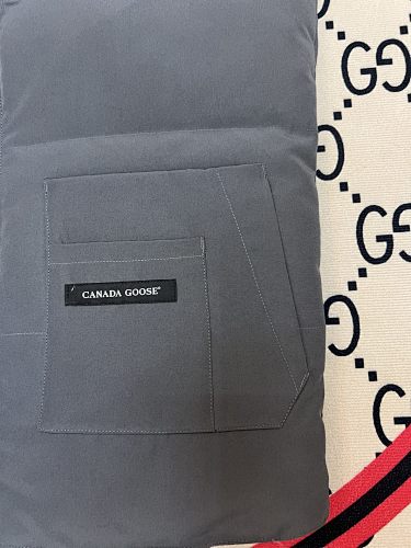 Canada Goose Gray Logo-Badge Quilted Puffer Vest