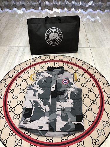 Canada Goose Gray and Black Camo Quilted Puffer Vest
